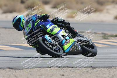 media/Oct-04-2025-CVMA (Sat) [[408bcdd6e4]]/Race 4-Formula Middleweight (Holeshot)/